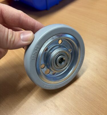 Miðgerð 100 mm stakt