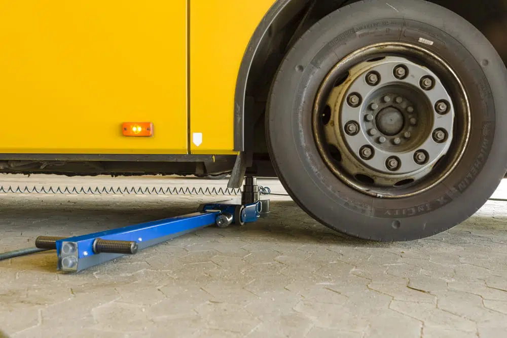 AC-40-4 extra lágur strætótjakkur 10-40t - Image 4