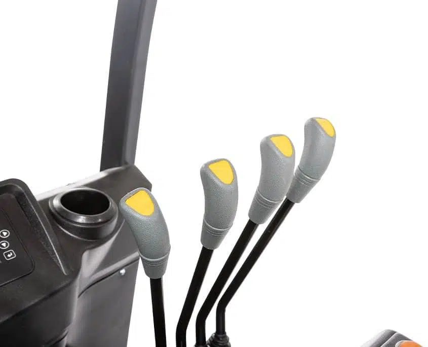 Gaffallyftari 4-hjóla - 2,0t - Image 5