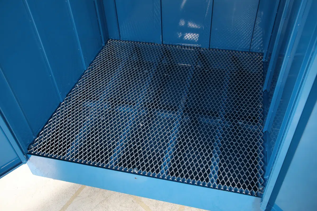 Lekabytta, undir 4 standandi tunnur, alveg lokuð - 380ltr - Image 5