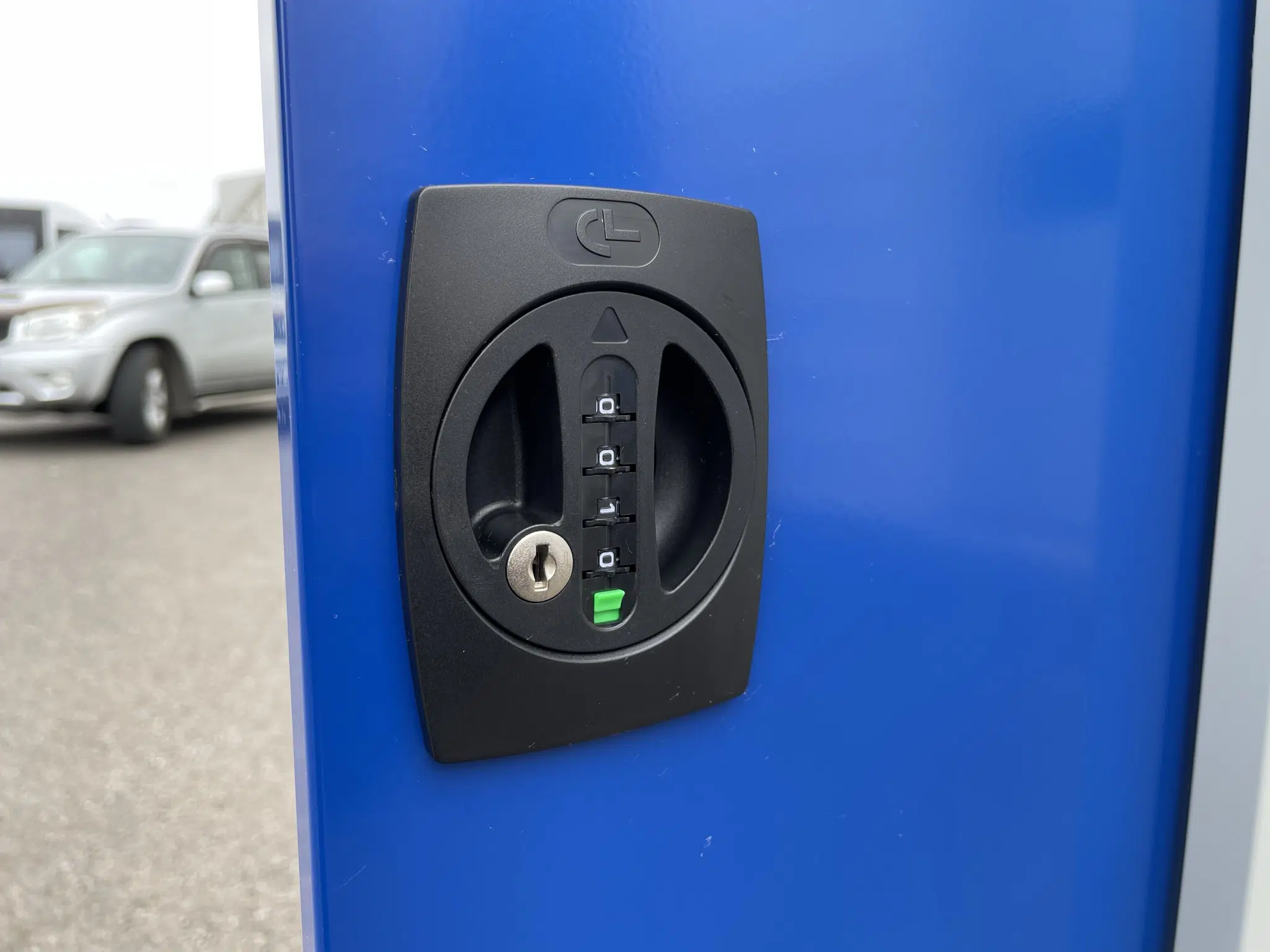 Starfsmannaskápur breiður - Image 13