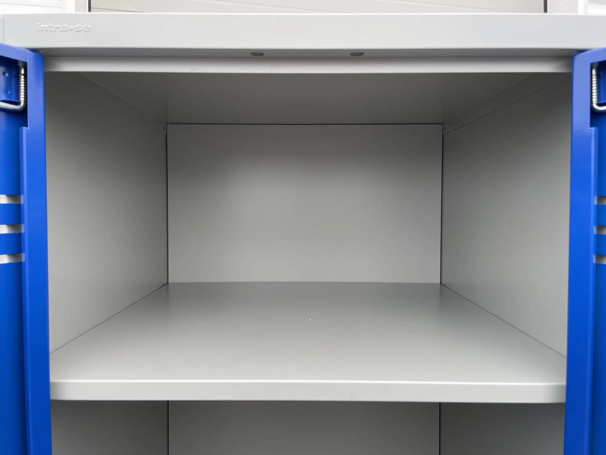 Starfsmannaskápur breiður - Image 10